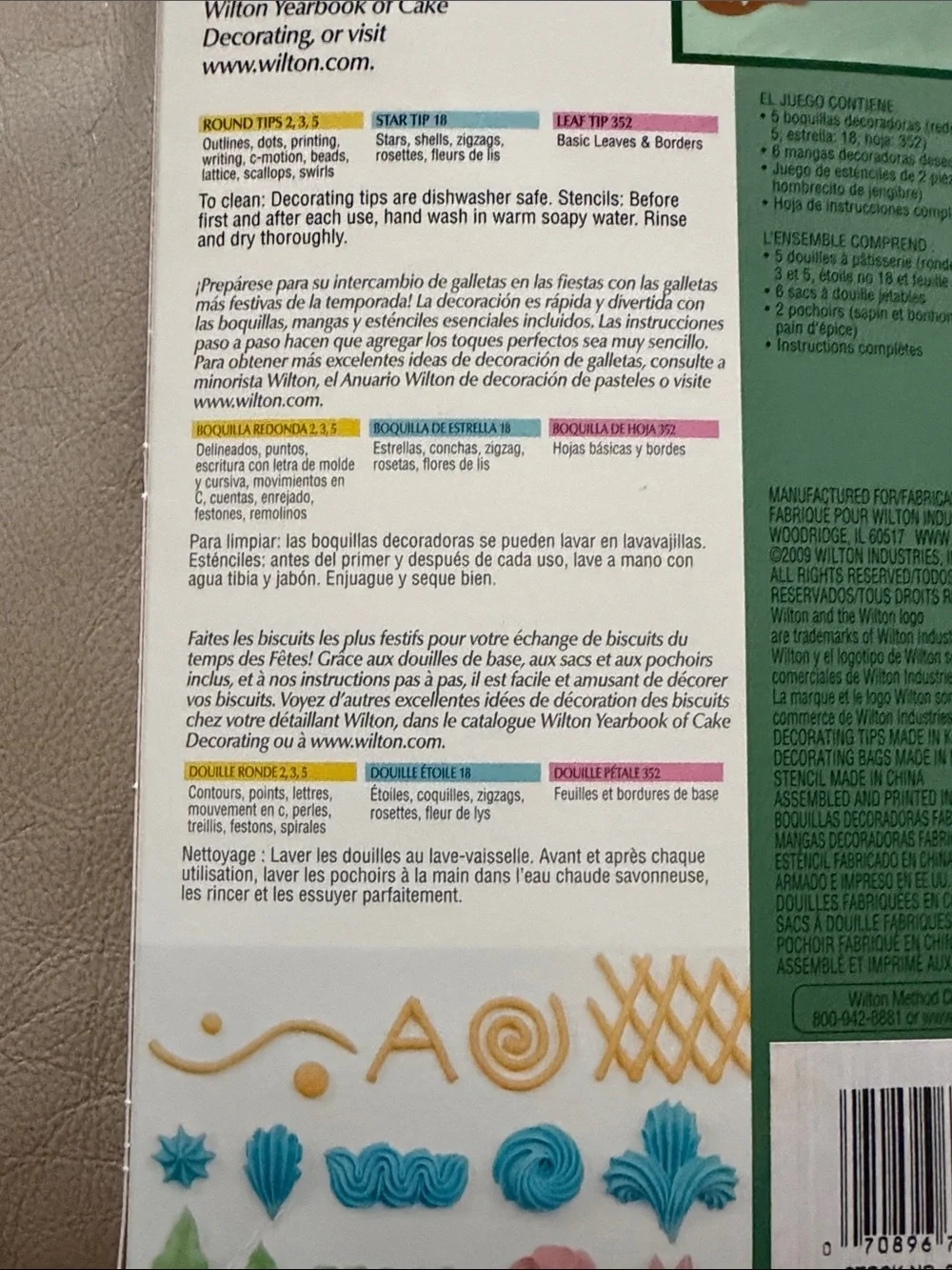 Wilton Cookie Decorating Set - Green & Red Packaging with Silver Tips